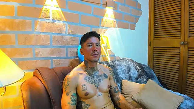 Dylanstonne online show from 03.11.25