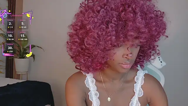 ahvi ebony online show from 04.12.26