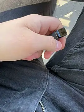 kareem0010 online show from 03.06.25