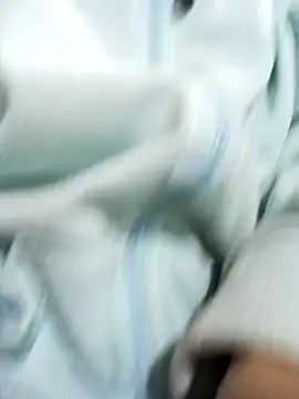 Pink Jazmin online show from 12.20.24