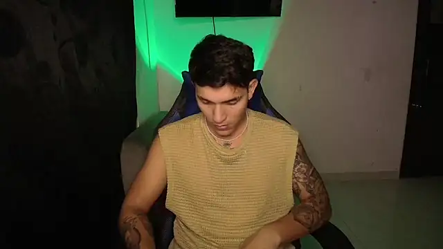 Aangelhot online show from 01.03.25