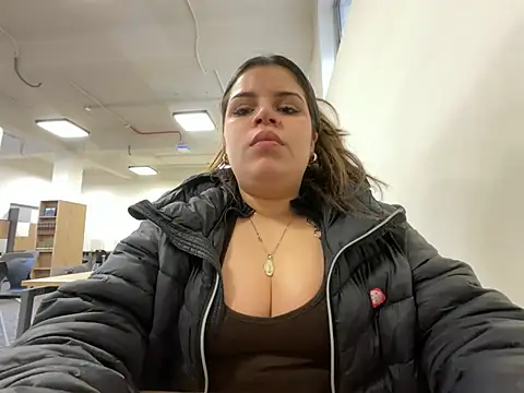 Snapshot of kittygatita48 chatting on 06.19.26 kittygatita48 online show from 06.19.26