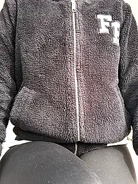 NEW CRYSTAL online show from 10.03.25