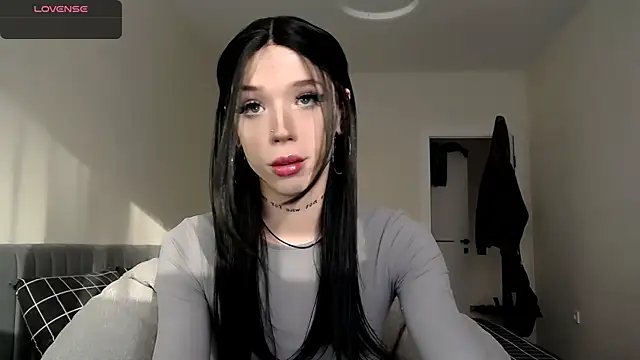 Dasha M online show from 10.08.25
