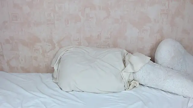 bellaa love  online show from 03.17.25