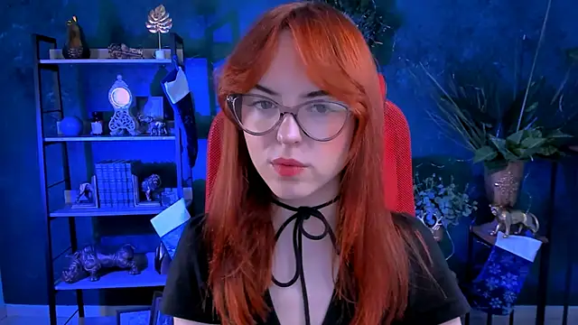 Snapshot of evanellson chatting on 01.11.25 evanellson online show from 01.11.25