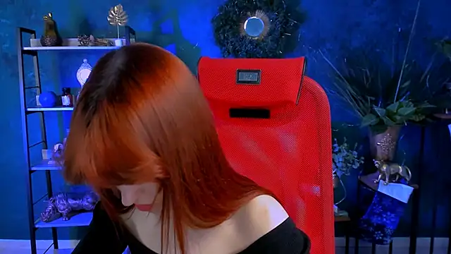 Snapshot of evanellson chatting on 01.12.25 evanellson online show from 01.12.25