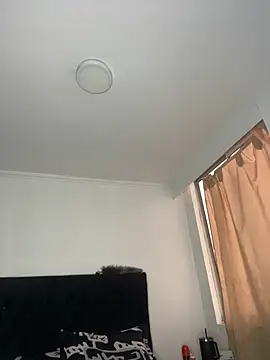 Im Valen Cute online show from 03.10.25