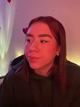 Im Valen Cute online show from 03.21.25