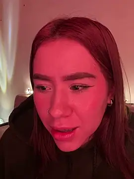 Im Valen Cute online show from 03.22.25