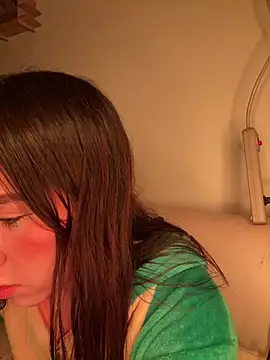 Im Valen Cute online show from 01.16.26