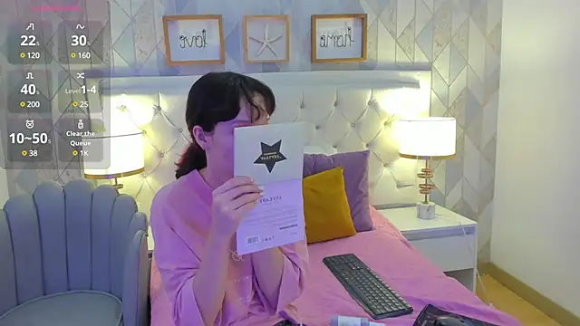 Snapshot of Nastya_Fantasy chatting on 01.08.25 Nastya Fantasy online show from 01.08.25