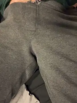 Snapshot of Dan8736 chatting on 11.19.25 Dan8736 online show from 11.19.25