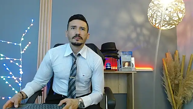 Snapshot of Reiko_85_ chatting on 02.04.26 Reiko 85 online show from 02.04.26