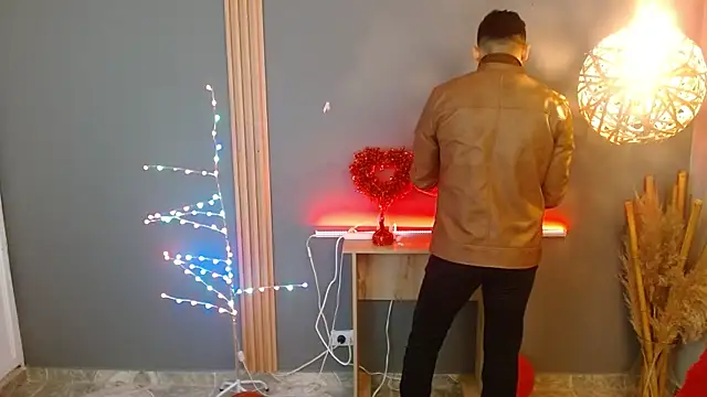 Snapshot of Reiko_85_ chatting on 02.16.26 Reiko 85 online show from 02.16.26