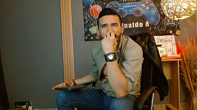 Reiko 85  online show from 04.11.26