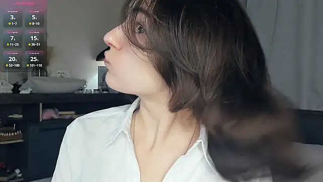 Snapshot of DracosMoon chatting on 02.03.26 DracosMoon online show from 02.03.26