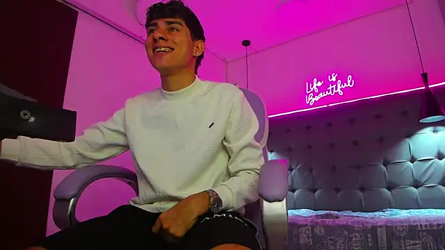 Dyla n18 online show from 01.10.26