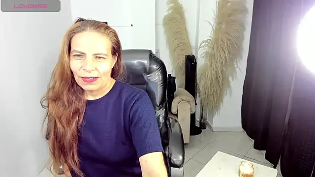 Milf karlye online show from 03.10.26