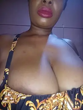 Luciouslips00 online show from 06.13.26