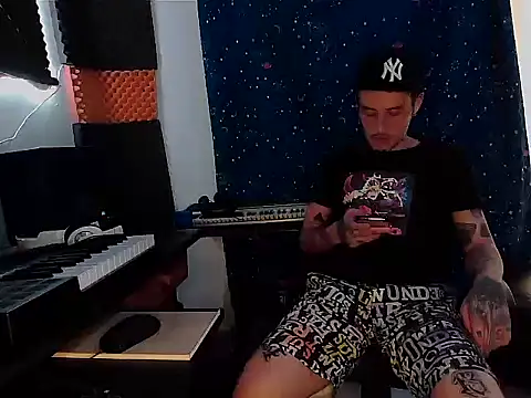 patrik tattoo  online show from 02.05.25