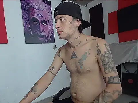 Snapshot of patrik_tattoo_ chatting on 07.01.26 patrik tattoo online show from 07.01.26