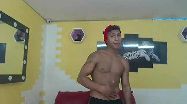 mau elixxx online show from 12.25.24