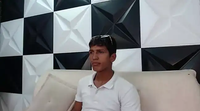 mau elixxx online show from 02.01.25