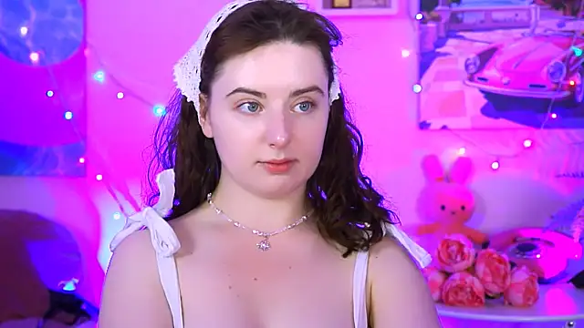 Snapshot of AnnTerry_ chatting on 09.11.25 AnnTerry online show from 09.11.25