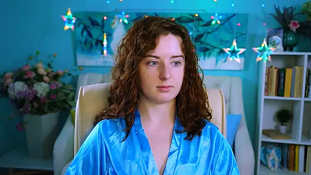 Snapshot of AnnTerry_ chatting on 10.04.25 AnnTerry online show from 10.04.25