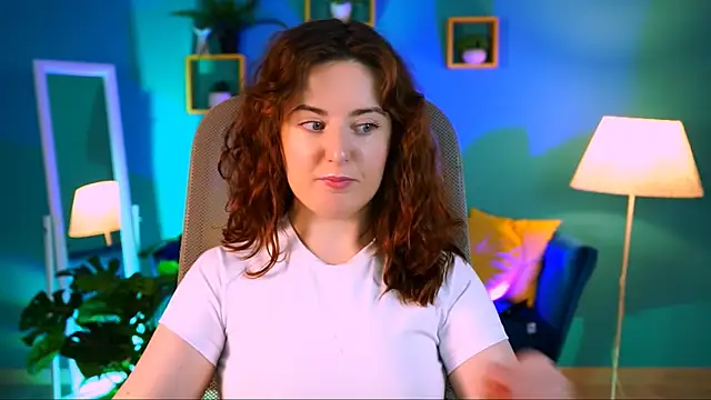 Snapshot of AnnTerry_ chatting on 11.14.25 AnnTerry online show from 11.14.25