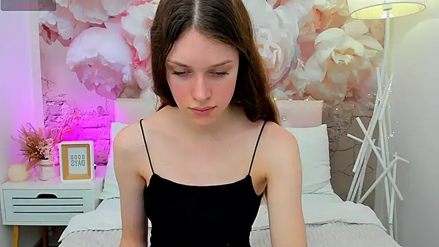 Snapshot of JaneBrowni chatting on 11.20.25 JaneBrowni online show from 11.20.25