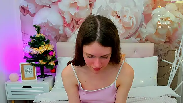 Snapshot of JaneBrowni chatting on 12.17.25 JaneBrowni online show from 12.17.25