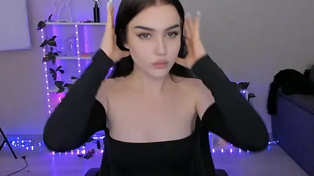 Snapshot of Melanie_N chatting on 12.03.24 Melanie N online show from 12.03.24