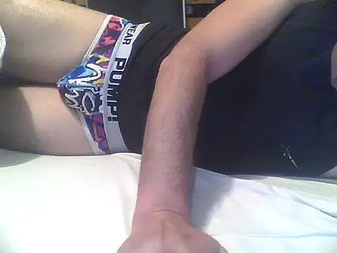 Snapshot of frank32love chatting on 01.06.25 frank32love online show from 01.06.25