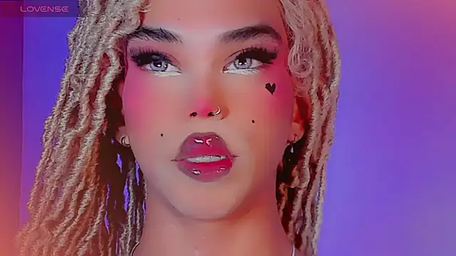 DanniLee  online show from 04.12.26