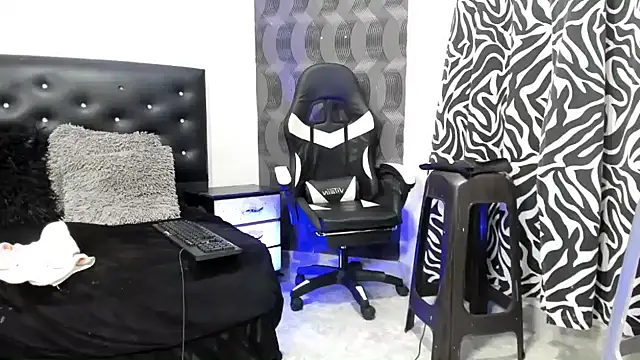 JuanDiegoKing online show from 02.14.25