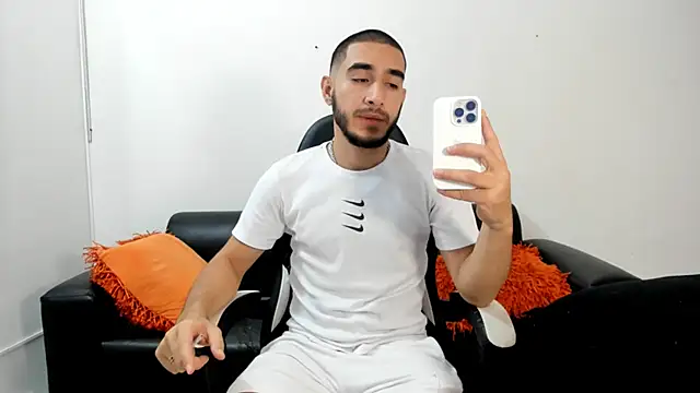 JuanDiegoKing online show from 03.22.25