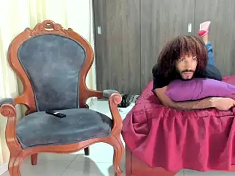 Snapshot of KarlMarley1 chatting on 09.22.25 KarlMarley1 online show from 09.22.25