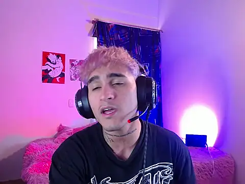 Snapshot of christianwang chatting on 02.28.26 christianwang online show from 02.28.26