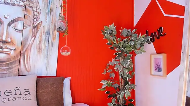 Snapshot of grace_miller03 chatting on 09.30.25 grace miller03 online show from 09.30.25