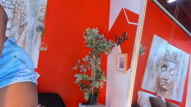 Snapshot of grace_miller03 chatting on 10.01.25 grace miller03 online show from 10.01.25