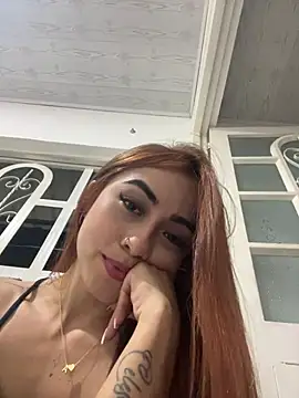 Snapshot of Annyy_Ricee28 chatting on 02.01.25 Annyy Ricee28 online show from 02.01.25