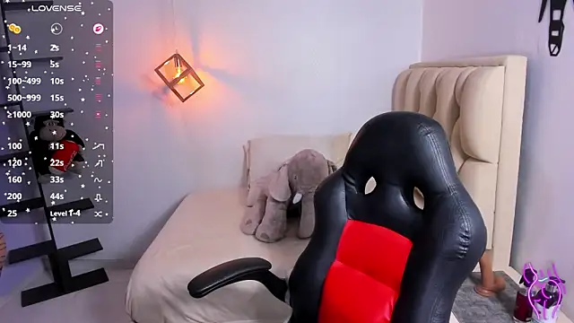 DENISERICHARD2 online show from 01.08.26