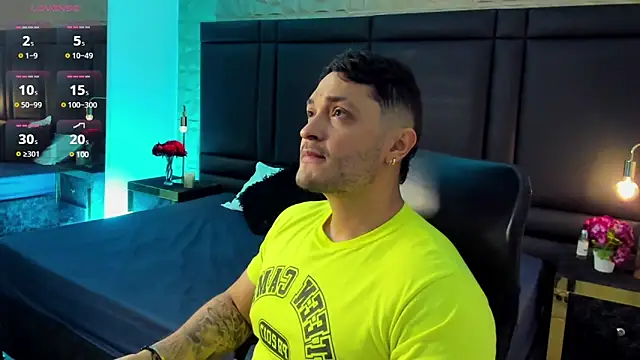 JossAckland online show from 01.25.25