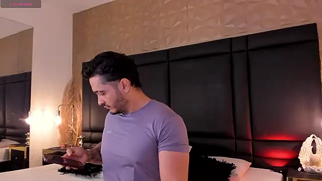 Snapshot of JossAckland chatting on 02.06.26 JossAckland online show from 02.06.26