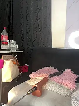 chiquimaturesexy online show from 03.05.26