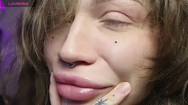 PaulaPratt online show from 01.17.26