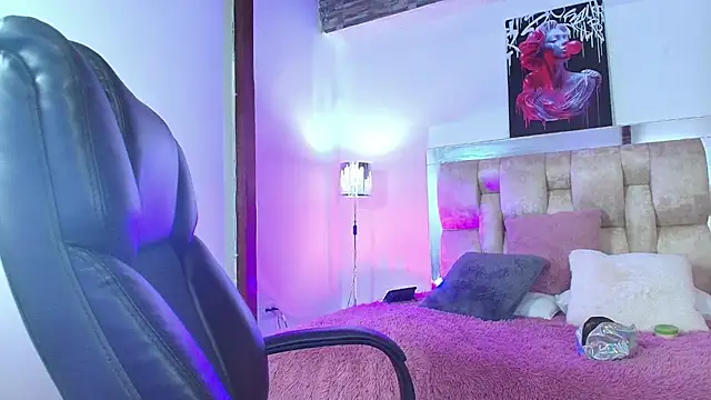 Snapshot of dakota_Robbins_ chatting on 03.16.25 dakota Robbins online show from 03.16.25