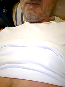 1talianBeutifulCock online show from 02.13.25